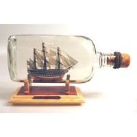 554 - Ship of the Line "St Paul" in a Bottle